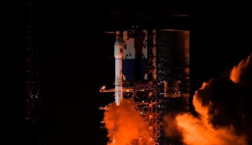 中國成功發射通信技術試驗衛星十九號